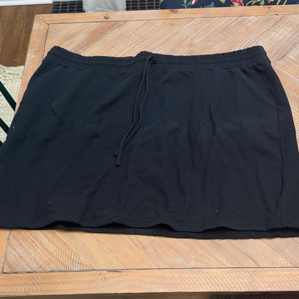 Classic Black Women's fleece skirt